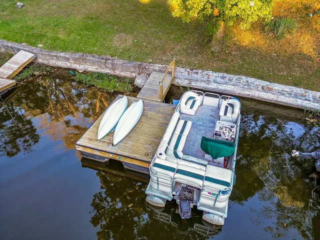 $465,000 | 387 North Shore Drive, Lake Waukomis, MO 64151