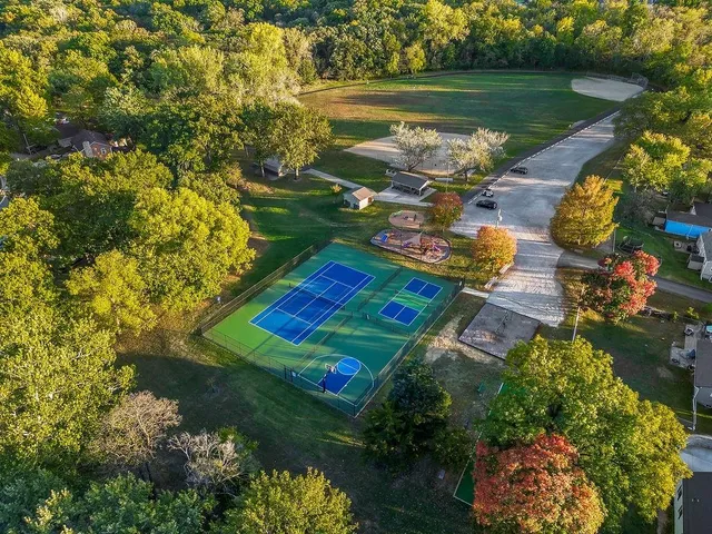 $465,000 | 387 North Shore Drive, Lake Waukomis, MO 64151