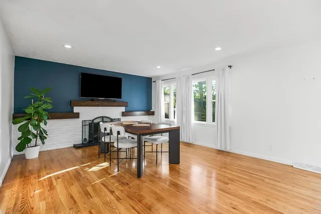 $465,000 | 387 North Shore Drive, Lake Waukomis, MO 64151