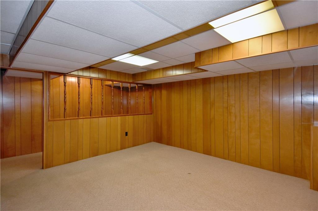 8448 Edwood Road Pittsburgh, PA 15237 - Photo 17 of 22 Gallery Image 17