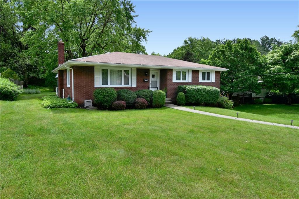 8448 Edwood Road Pittsburgh, PA 15237 - Photo 3 of 22 Gallery Image 3