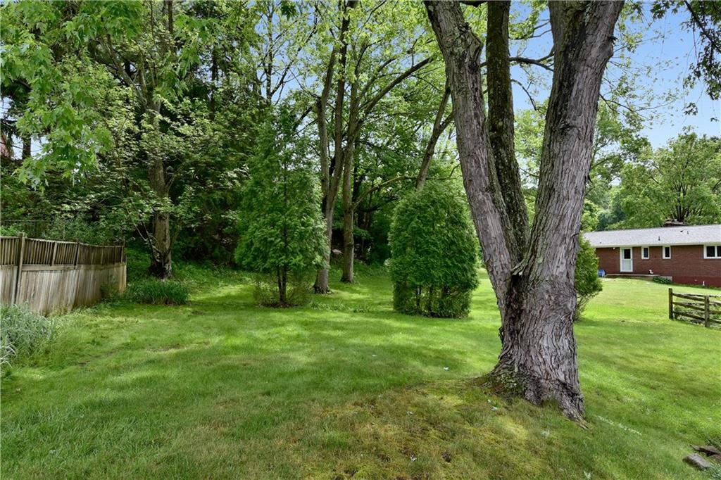 8448 Edwood Road Pittsburgh, PA 15237 - Photo 21 of 22 Gallery Image 21