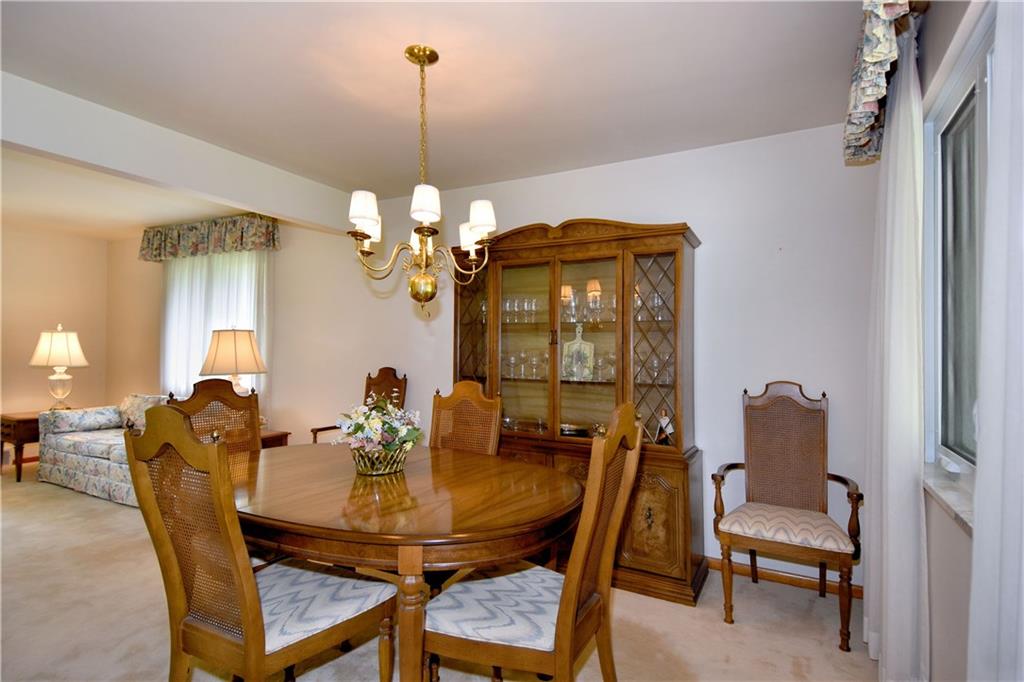 8448 Edwood Road Pittsburgh, PA 15237 - Photo 7 of 22 Gallery Image 7