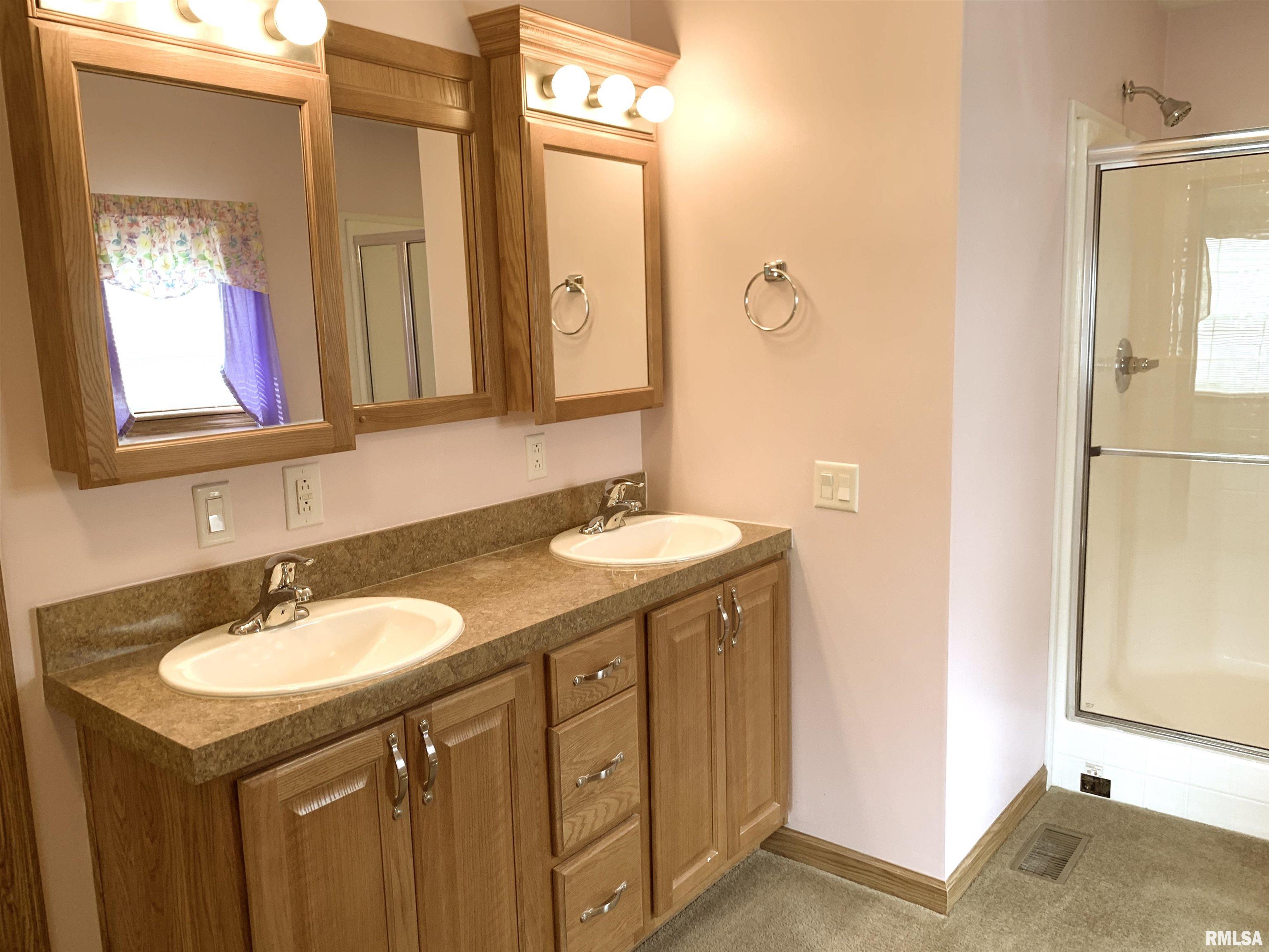 2800 Vía Rosso, Unit 113 Springfield, IL 62703 - Photo 22 of 45 Gallery Image 22