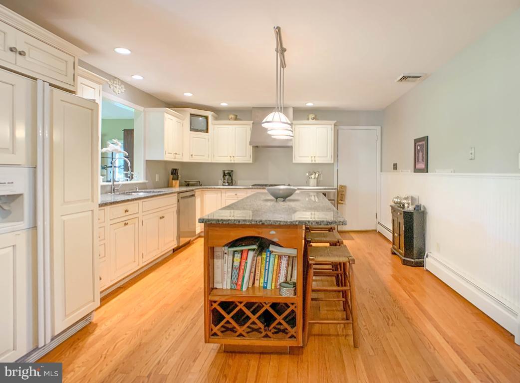 2670 Meetinghouse Road Jamison, PA 18929 - Photo 14 of 42 Kitchen