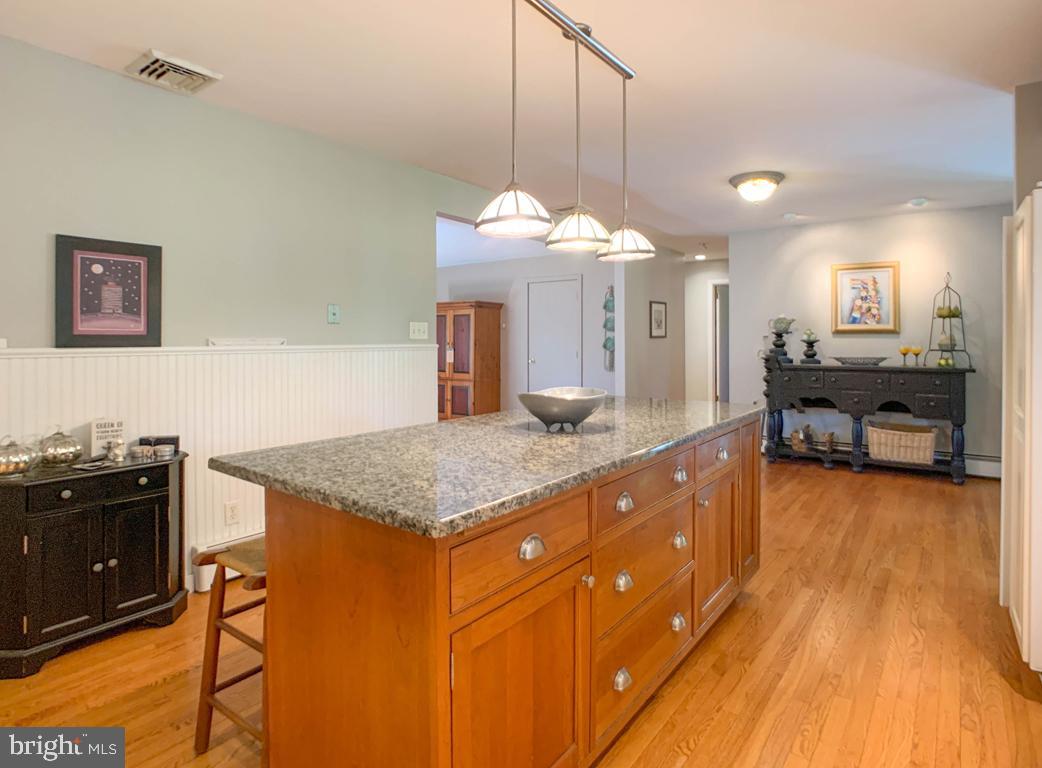 2670 Meetinghouse Road Jamison, PA 18929 - Photo 16 of 42 Kitchen island w/seating