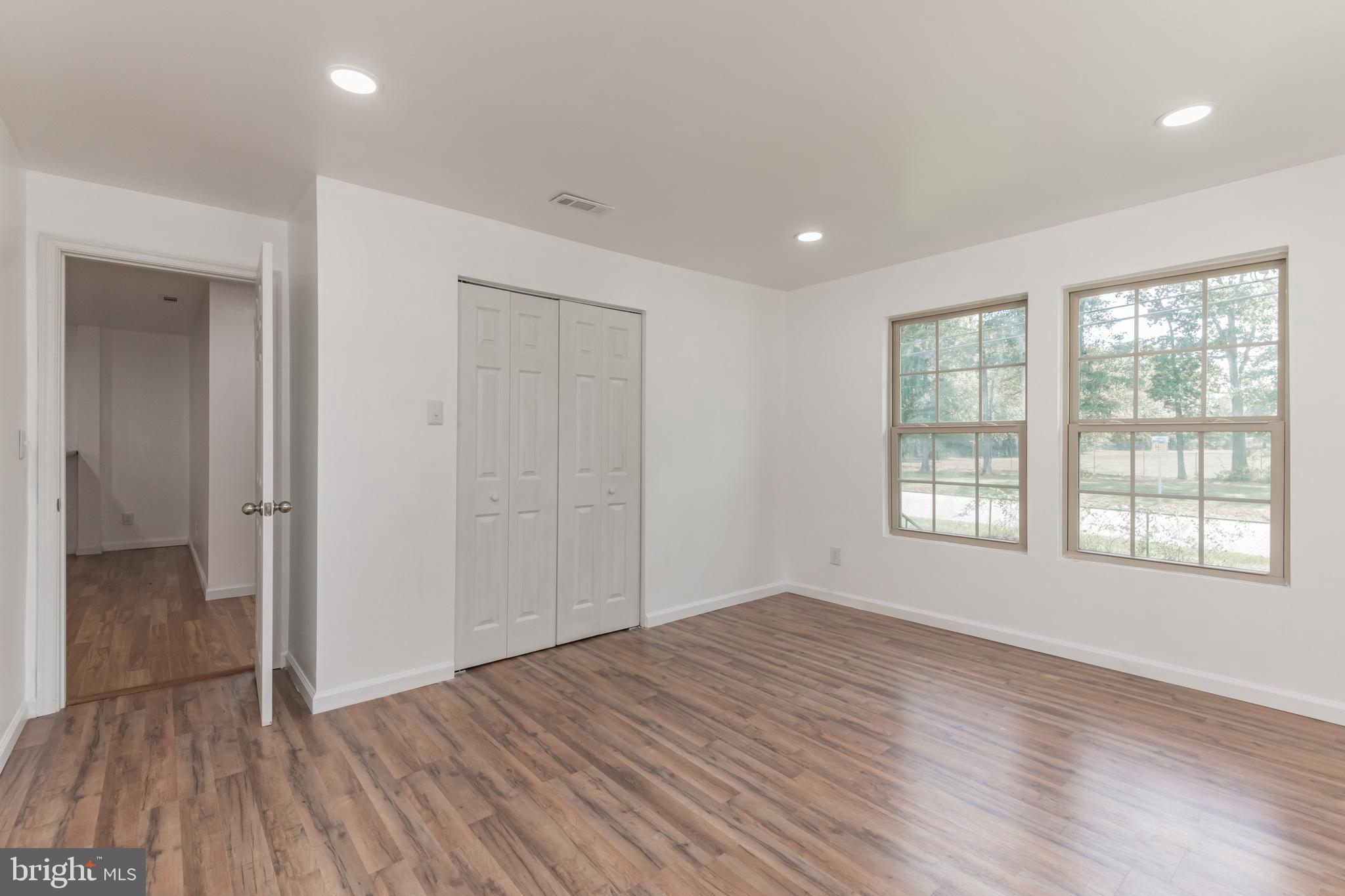 9518 Washington Boulevard Lanham, MD 20706 - Photo 4 of 30