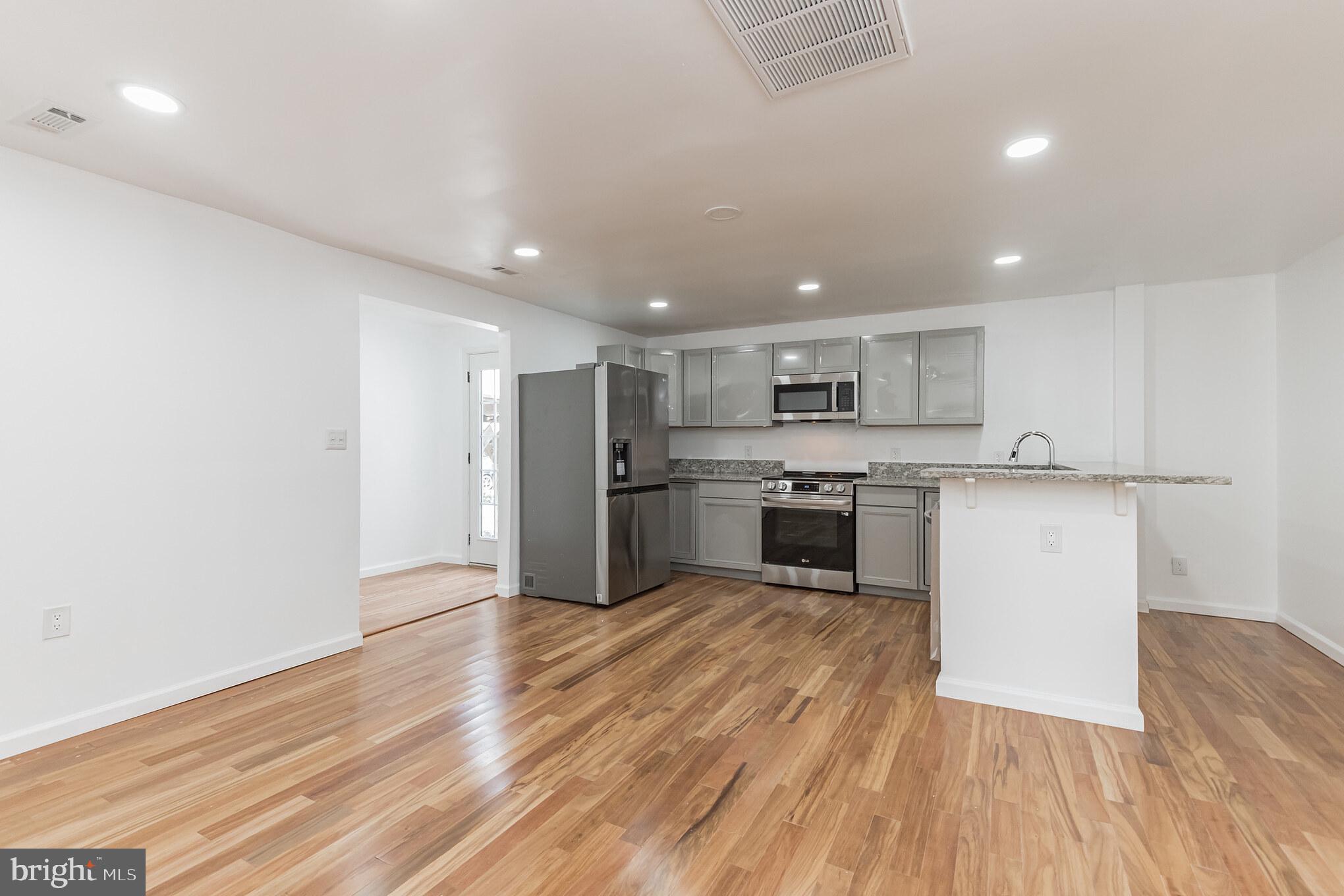 9518 Washington Boulevard Lanham, MD 20706 - Photo 6 of 30