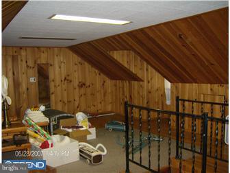 239 Appledale Road Audubon, PA 19403 - Photo 9 of 12