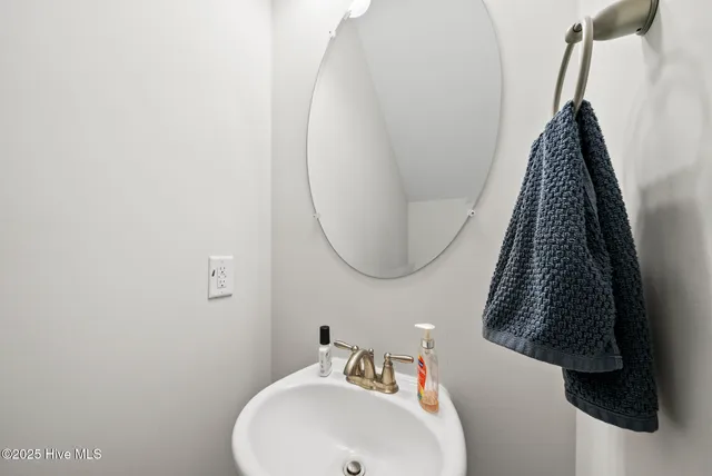 $335,000 | 228 Olde Place, Zebulon, NC 27597