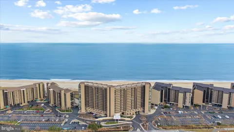 $1,175,000 | 603 North Edgewater House Road, Unit 603N, Bethany Beach, DE 19930