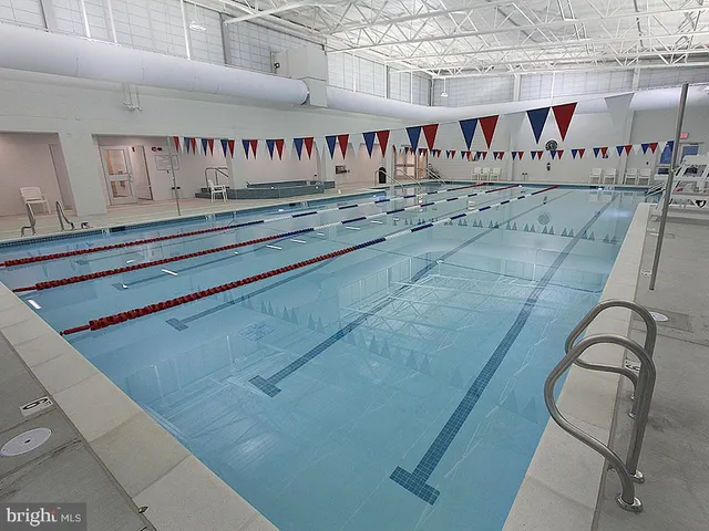 a view of an outdoor space