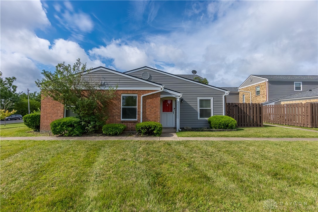 5504 Nantucket Road Dayton, OH 45426 - Photo 1 of 24 Gallery Image 1