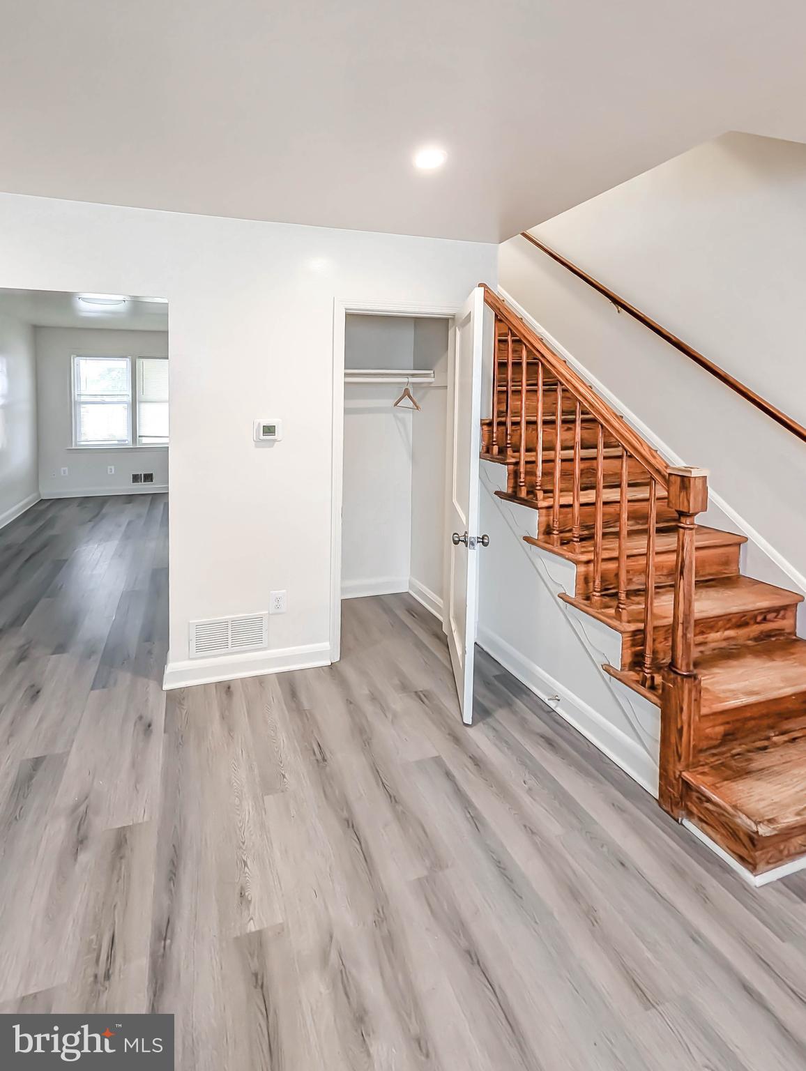 433 Grovethorn Road Baltimore, MD 21220 - Photo 4 of 41