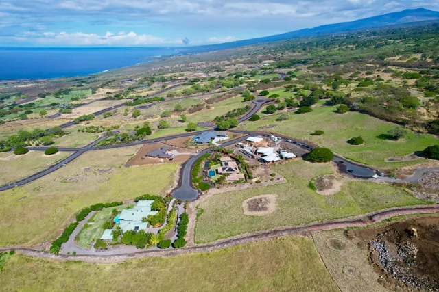 $700,000 | 81-476 Lot 149 Pue Pue Way, Captain Cook, HI 96704