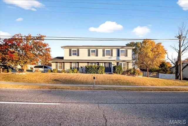 $310,000 | 7060 Howdershell Road, Hazelwood, MO 63042