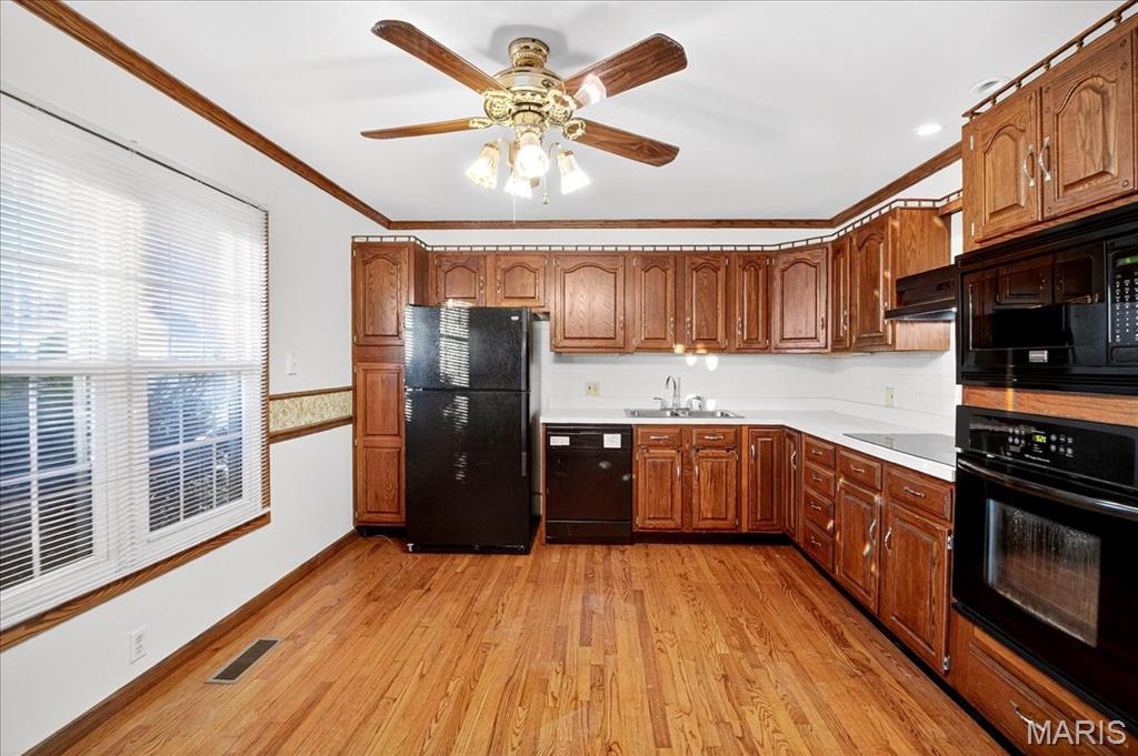 7060 Howdershell Road Hazelwood, MO 63042 - Photo 11 of 73