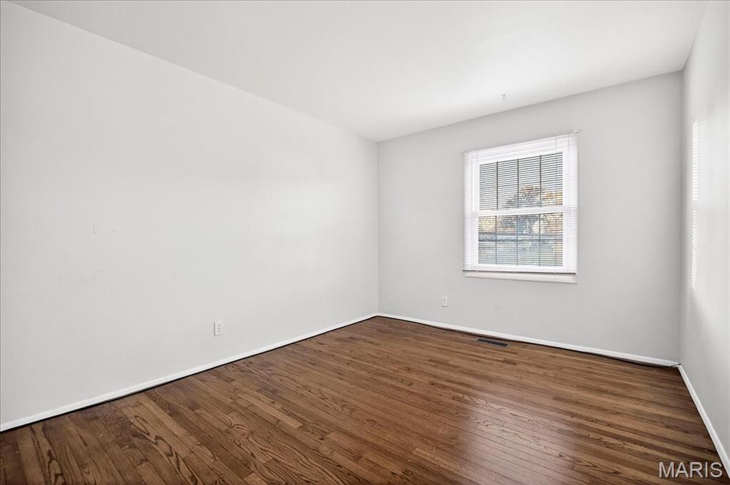 7060 Howdershell Road Hazelwood, MO 63042 - Photo 27 of 73