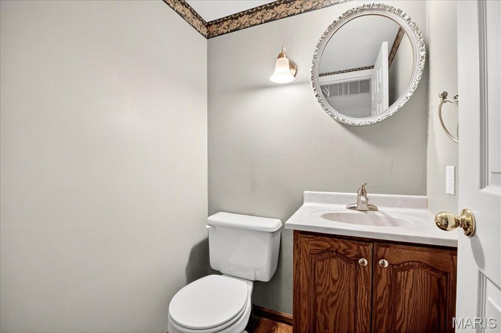 7060 Howdershell Road Hazelwood, MO 63042 - Photo 40 of 73