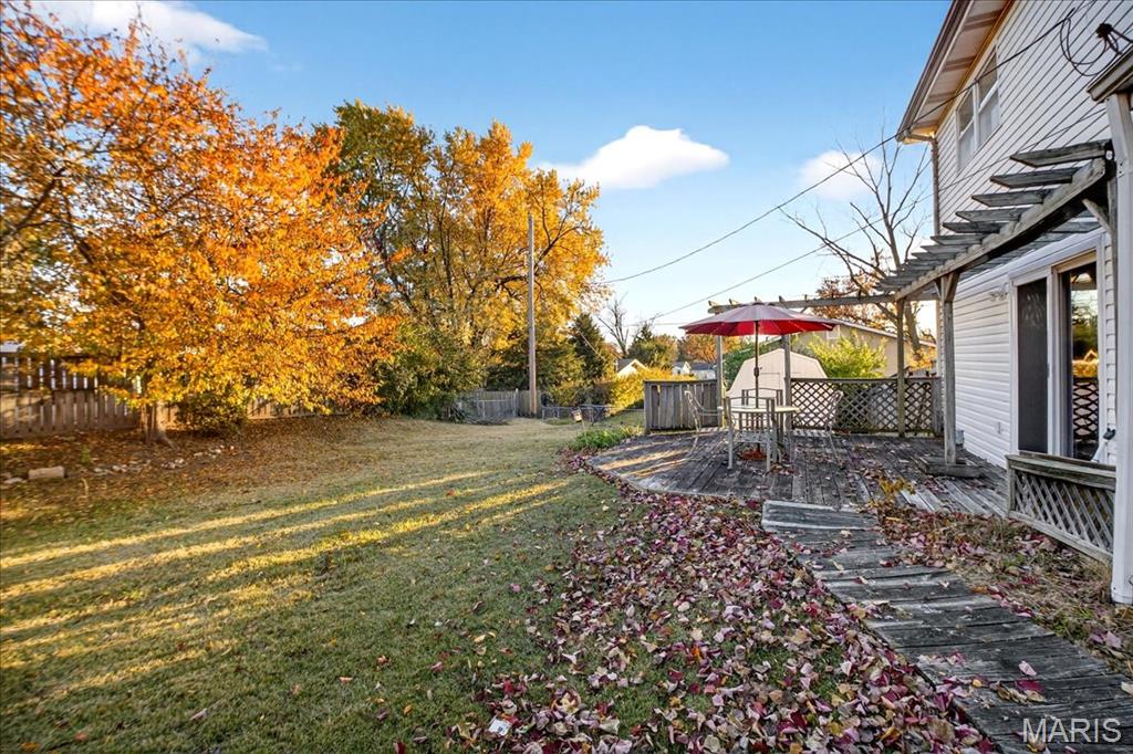 7060 Howdershell Road Hazelwood, MO 63042 - Photo 46 of 73