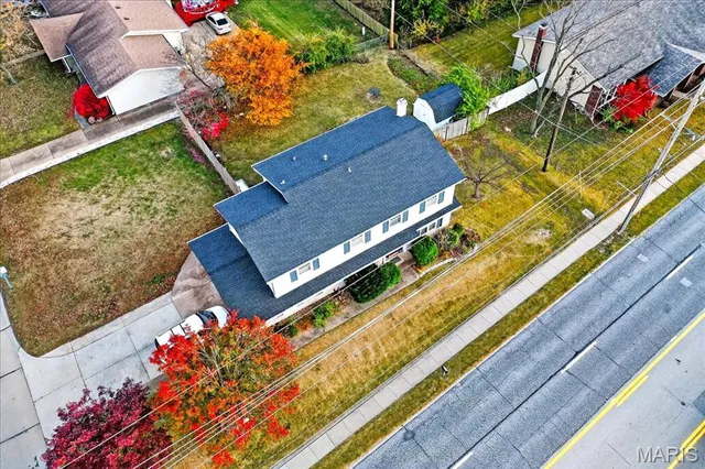 $310,000 | 7060 Howdershell Road, Hazelwood, MO 63042