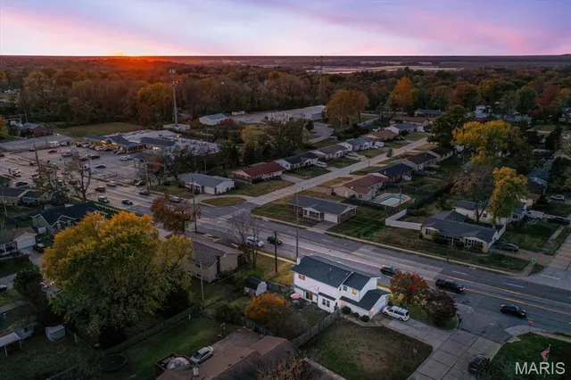 $310,000 | 7060 Howdershell Road, Hazelwood, MO 63042