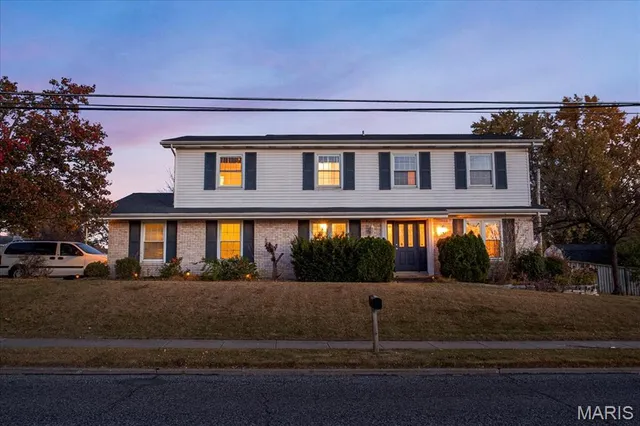 $310,000 | 7060 Howdershell Road, Hazelwood, MO 63042