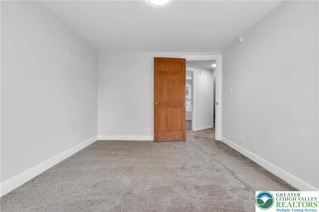 $195,000 | 407 North 5th Street, Allentown, PA 18102