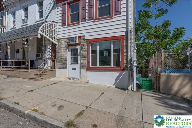 $195,000 | 407 North 5th Street, Allentown, PA 18102