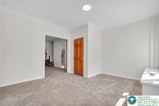 $195,000 | 407 North 5th Street, Allentown, PA 18102