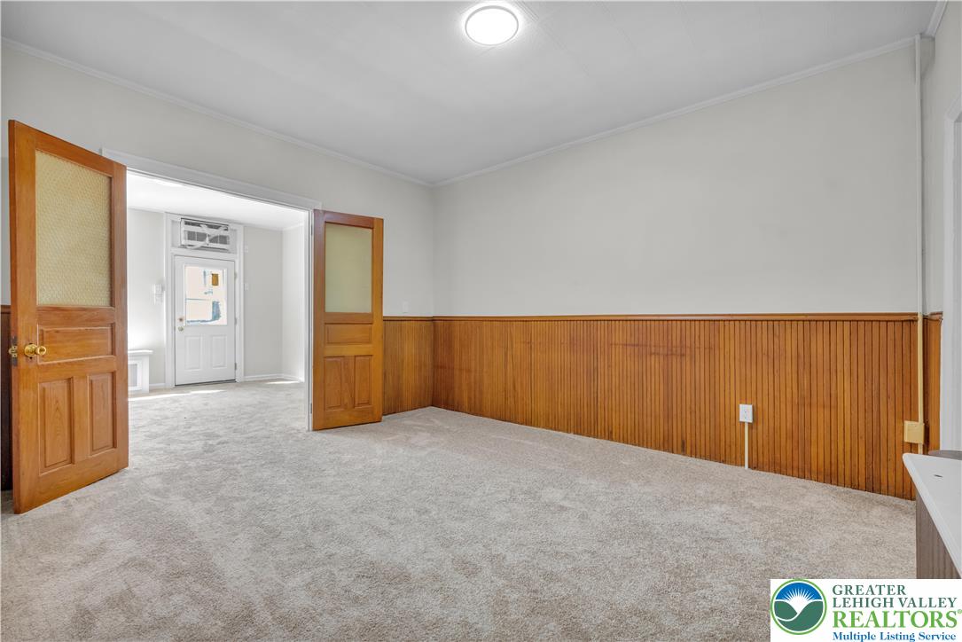 407 North 5th Street Allentown, PA 18102 - Photo 8 of 28