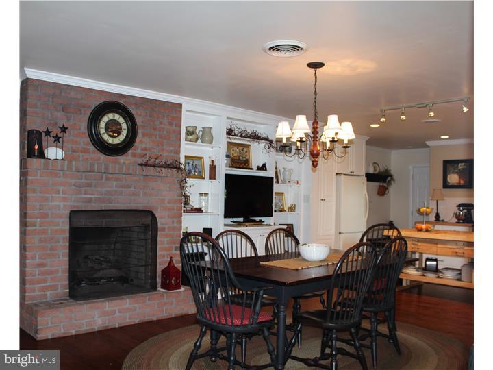 129 Oberlin Avenue Sinking Spring, PA 19608 - Photo 5 of 23 Kitchen