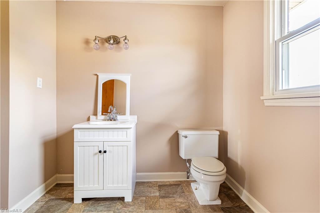 1641 Tall Pines Road Lexington, NC 27295 - Photo 16 of 26 Gallery Image 16