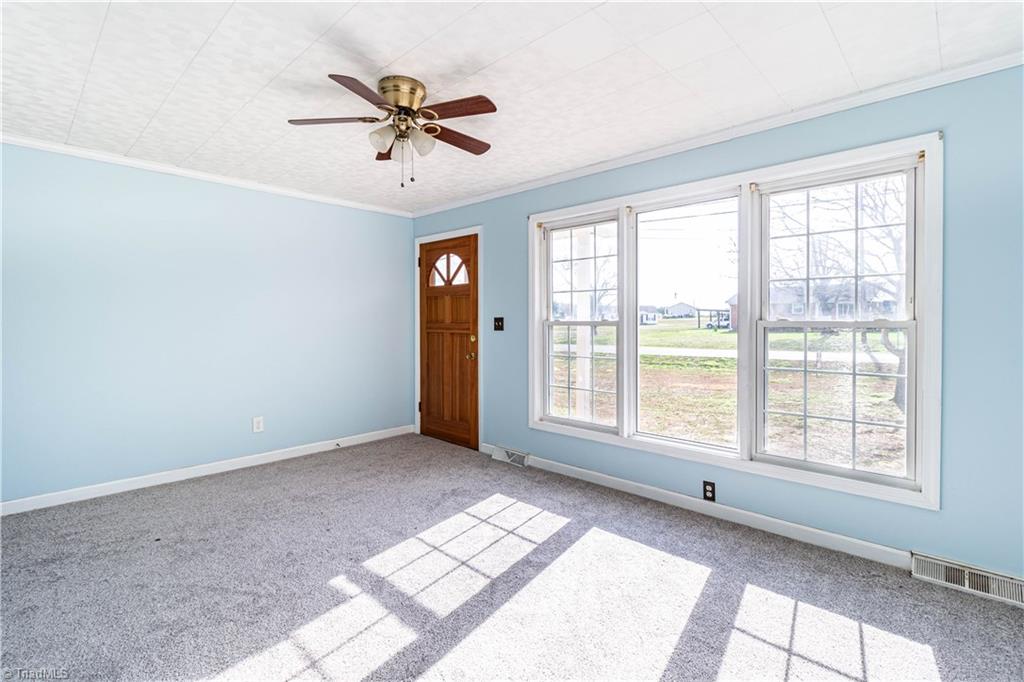 1641 Tall Pines Road Lexington, NC 27295 - Photo 5 of 26 Gallery Image 5