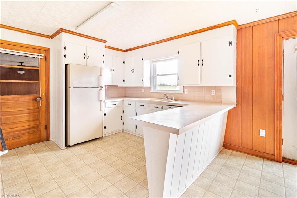 1641 Tall Pines Road Lexington, NC 27295 - Photo 10 of 26 Gallery Image 10
