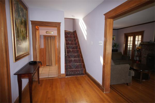 31 Powder House Road Medford, MA 02155 - Photo 4 of 18 Gallery Image 4