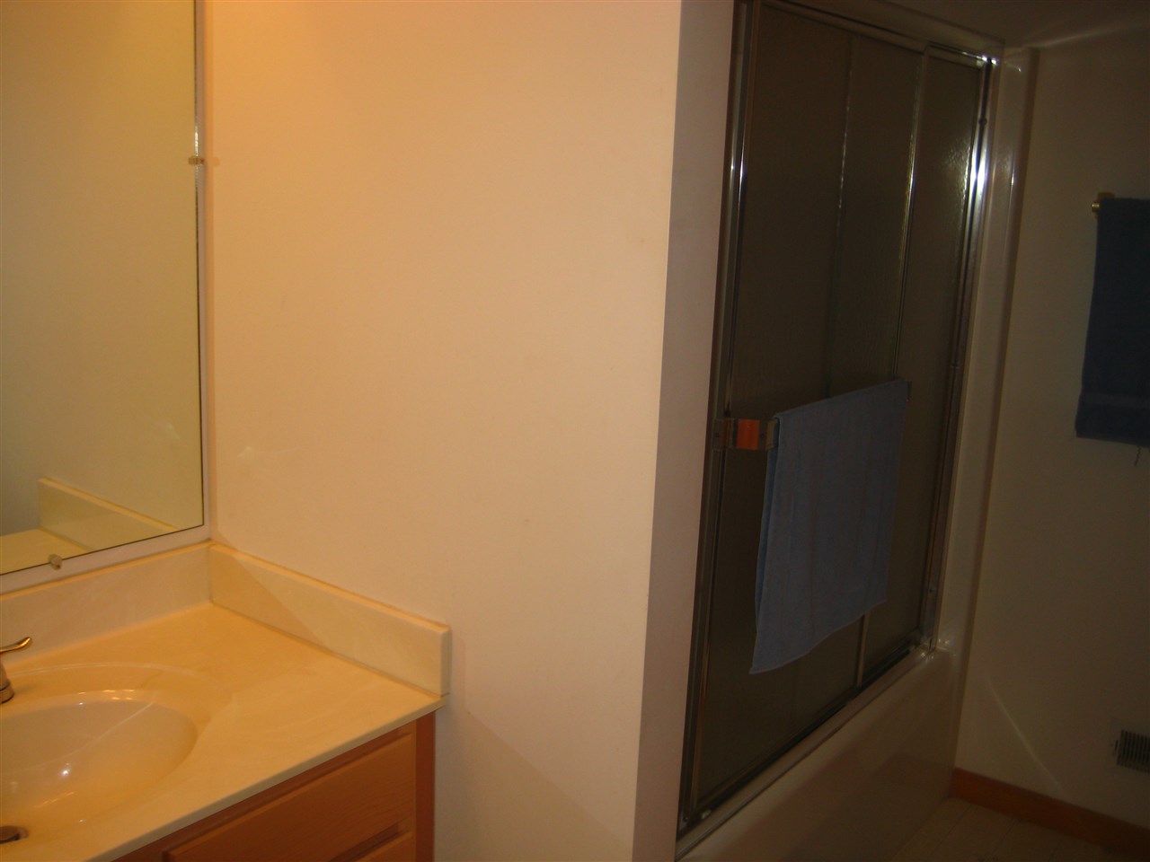 9179 South Maple City Road Maple City, MI 49664 - Photo 28 of 43 1873888-27.JPG