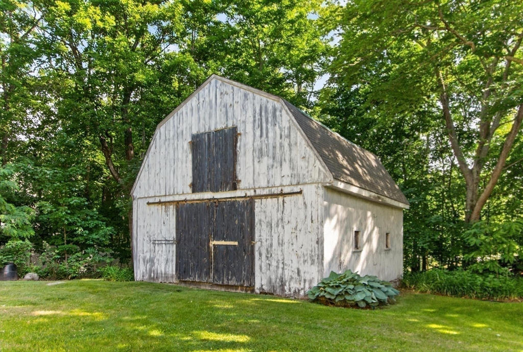 270 Groton Road Westford, MA 01886 - Photo 37 of 40
