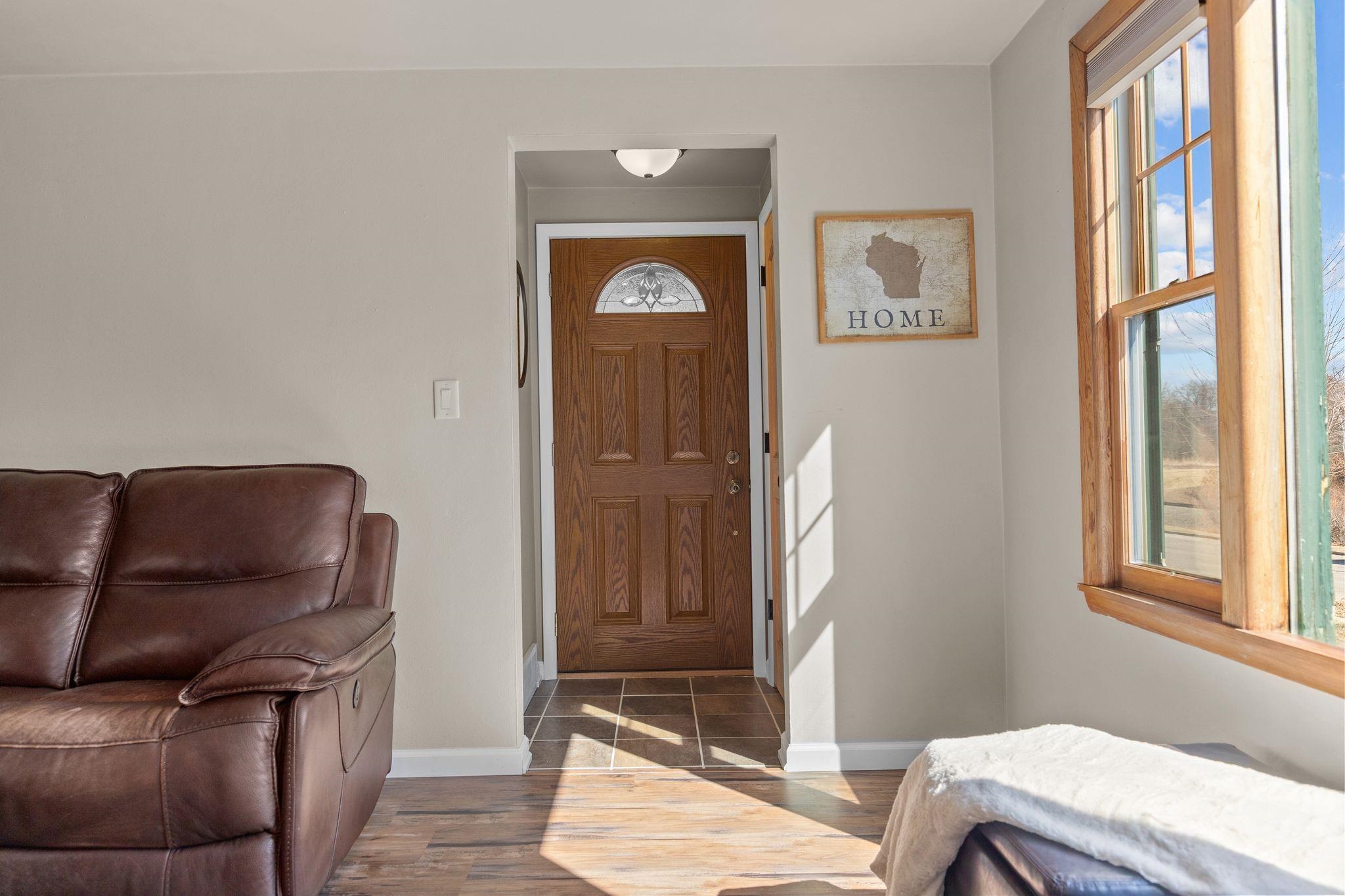 406 Elm Street Combined Locks, WI 54113 - Photo 13 of 29