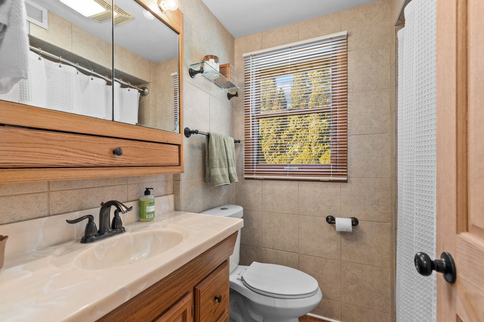 406 Elm Street Combined Locks, WI 54113 - Photo 17 of 29