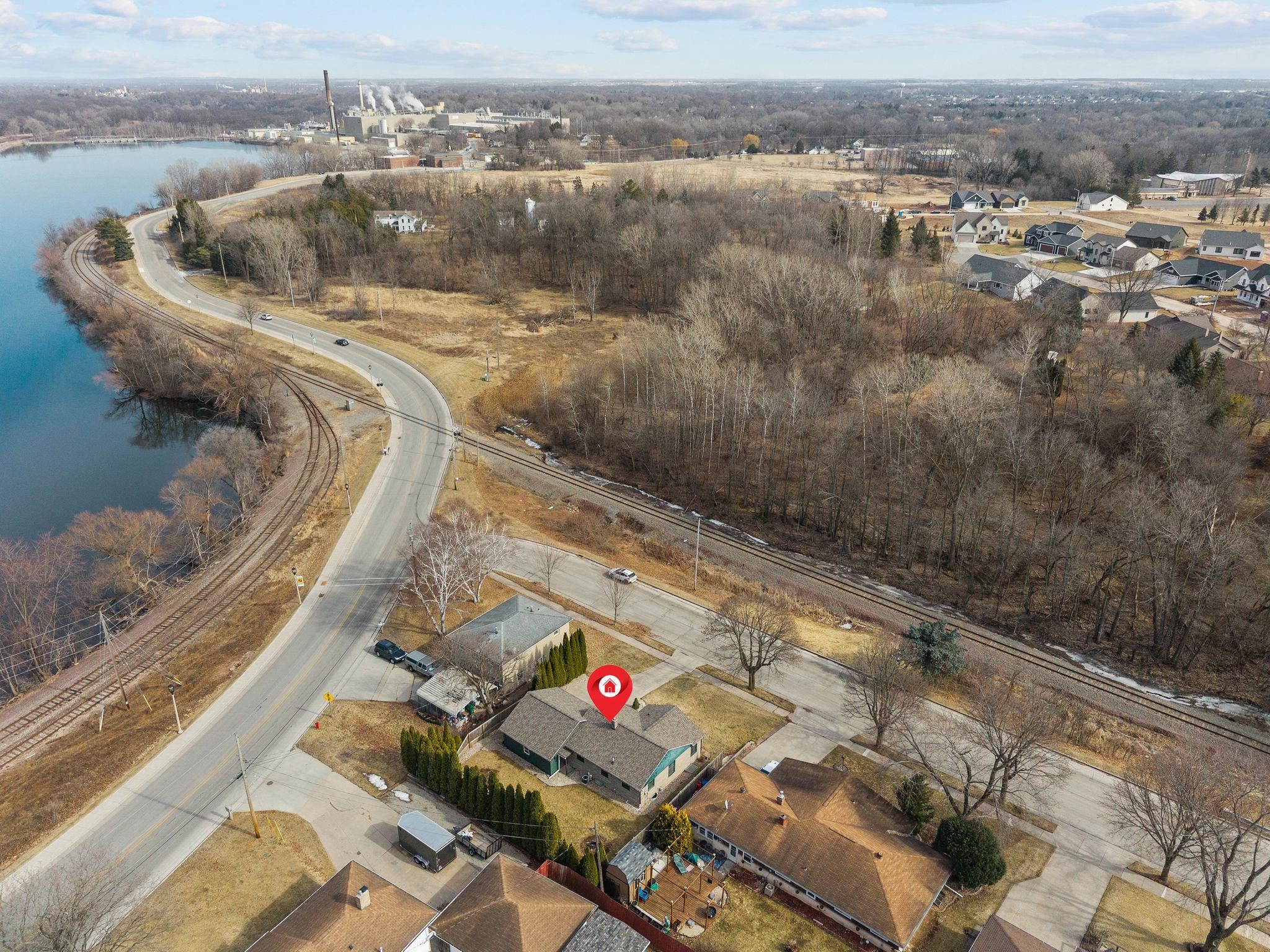 406 Elm Street Combined Locks, WI 54113 - Photo 23 of 29