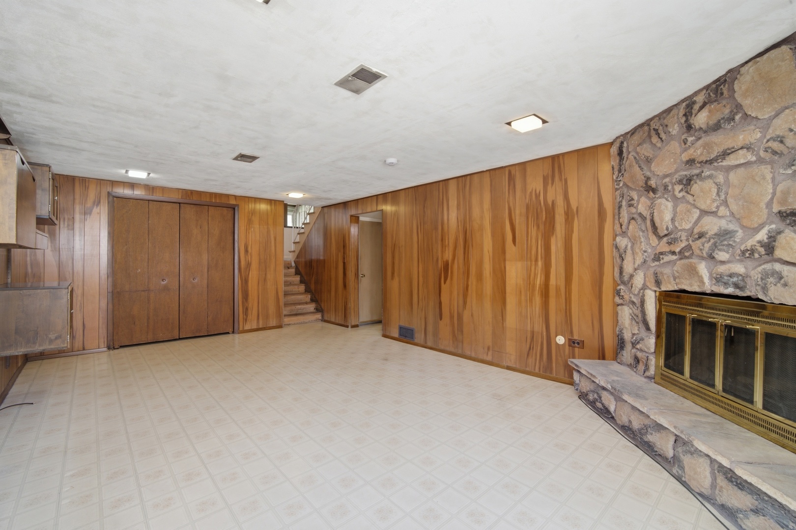 905 Long Road Glenview, IL 60025 - Photo 19 of 27