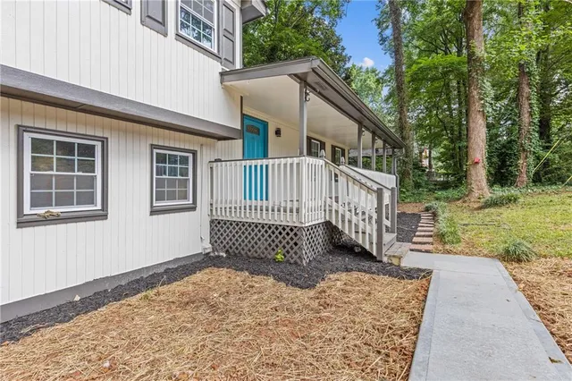 $379,900 | 353 Old Rosser Road, Stone Mountain, GA 30087