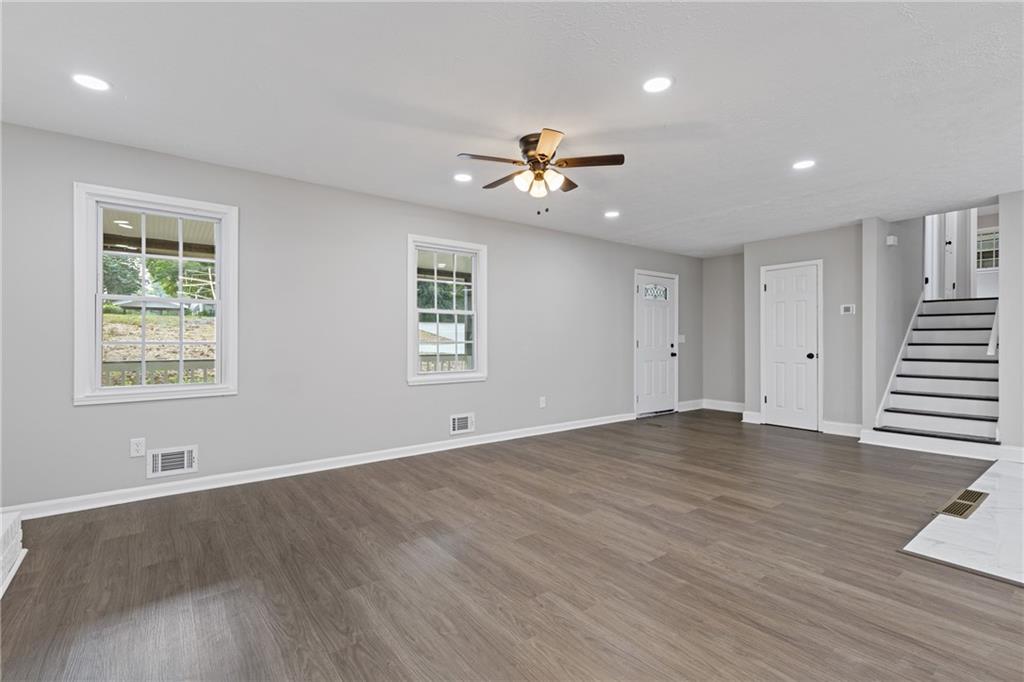 353 Old Rosser Road Stone Mountain, GA 30087 - Photo 8 of 45