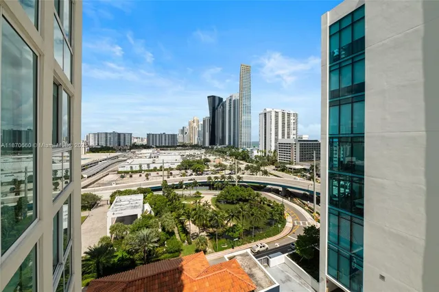 $5,500 | 150 Sunny Isles Boulevard, Unit 11101, Sunny Isles Beach, FL 33160