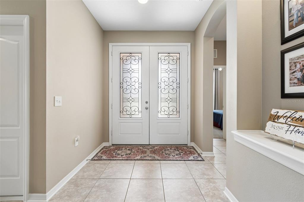 6601 Sparkling Way Wesley Chapel, FL 33545 - Photo 6 of 51