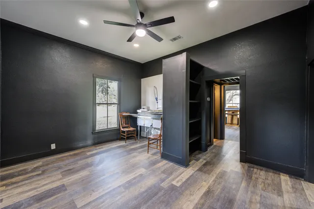 $349,000 | 602 East Myrtle Street, Angleton, TX 77515