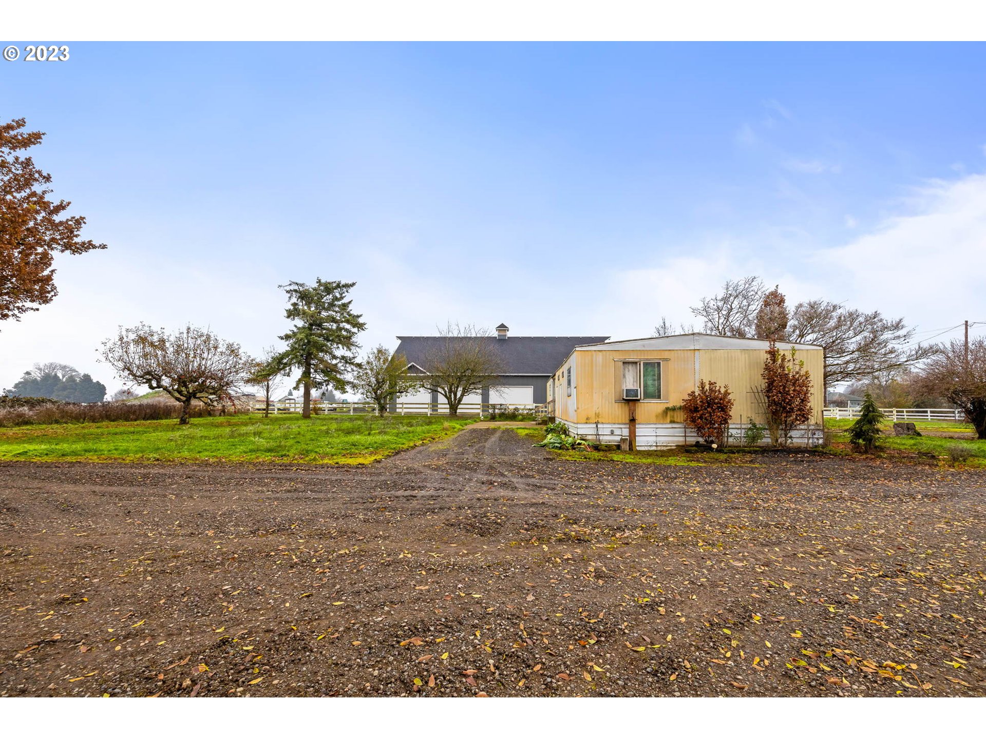 91467 Stallings Lane Eugene, OR 97408 - Photo 11 of 24 a view of a outdoor space