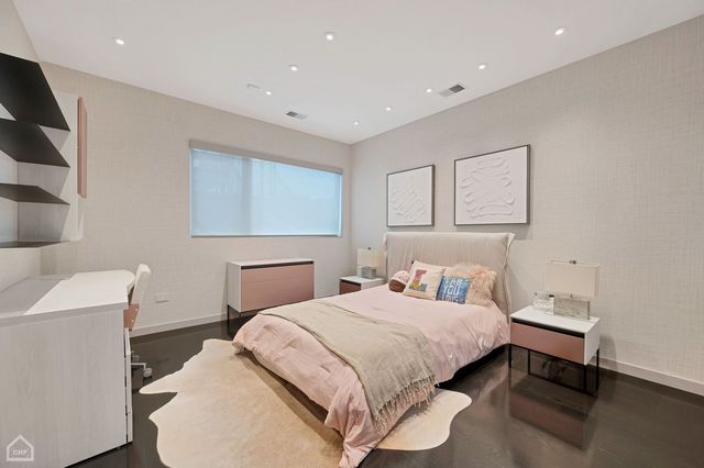 $2,400,000 | 2015 West Shakespeare Avenue, Chicago, IL 60647