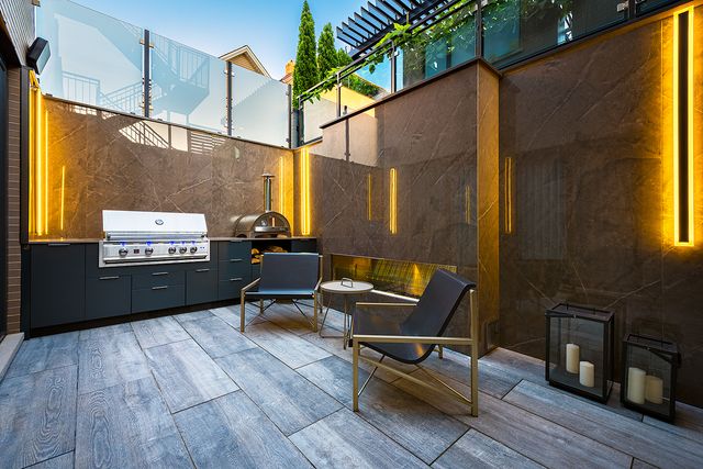 $2,400,000 | 2015 West Shakespeare Avenue, Chicago, IL 60647